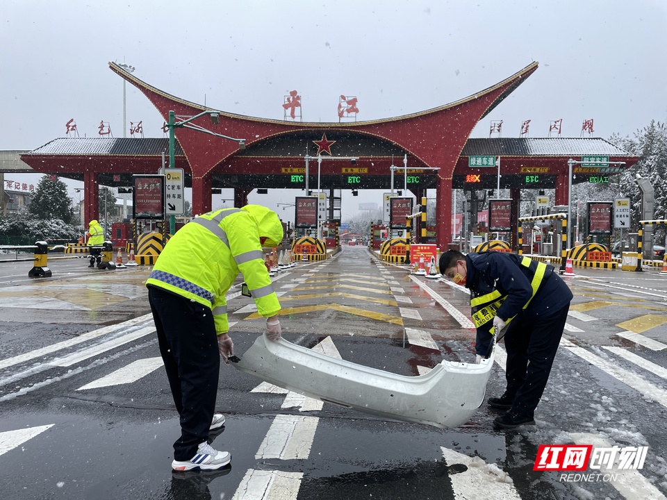 关于岳阳最新红灯区的探讨与争议（涉黄警示）